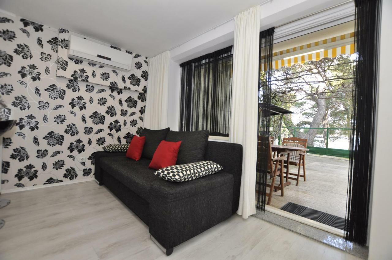 Apartment Toya Slatine Zewnętrze zdjęcie